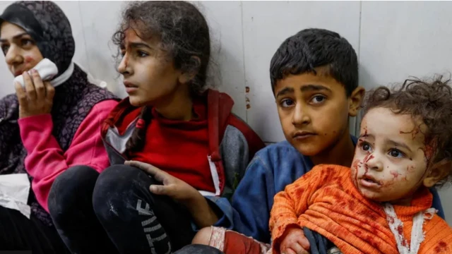 Parodii porno video onlayn Onam bilan jinsiy aloqa yangiliklari