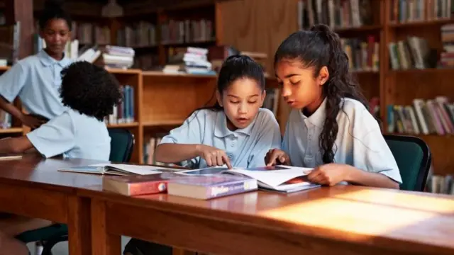 బాలికల విద్య, క్యాన్సర్ పరిశోధనలు, సోలార్ పవర్, పేదరికం, కొత్త ఏడాదిపై ఆశలు