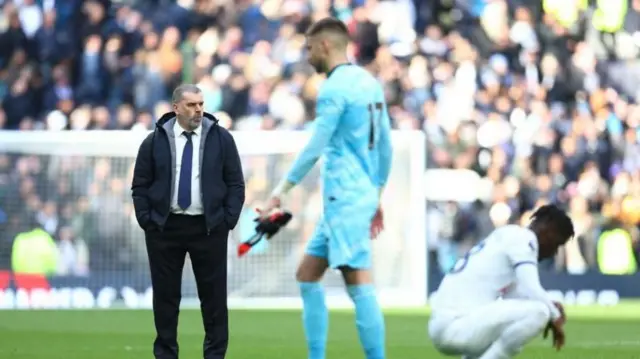 پوستوکگلو، سرمربی تاتنهام