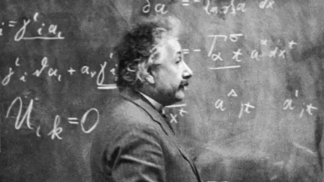 ኣልበርት ኣንሽታይን