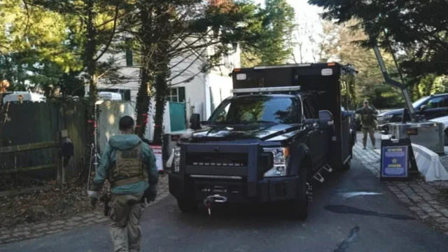 উইলমিংটনে জো বাইডেনের বাড়িতে সিক্রেট সার্ভিস কর্মীরা