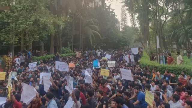 রাজনৈতিক কার্যক্রম বন্ধসহ ছয় দফা দাবিতে আবারো উত্তপ্ত বুয়েট ক্যাম্পাস