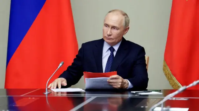 रूसी राष्ट्रपति व्लादिमीर पुतिन