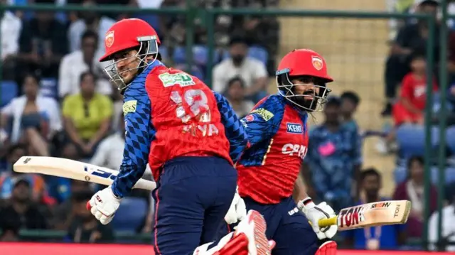 प्रभसिमरन सिंह और प्रियांश आर्या