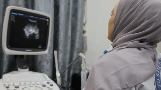 شابات سوريات