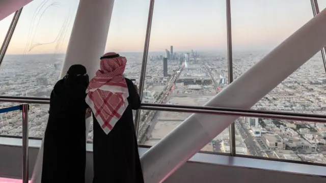 Yumshoq jinsiy orgazm porno Novosibirskdagi qizlarning porno suratlari