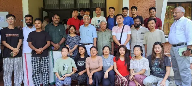 केरल में नॉर्थ ईस्ट के स्टूडेंट