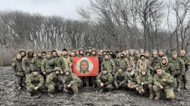 Боцы роты «Шторм V» на рождественском молебне в январе 2024 года перед отправкой в бой