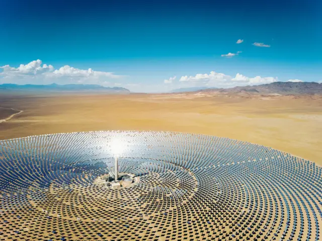 Una instalación solar en el desierto de Nevada.