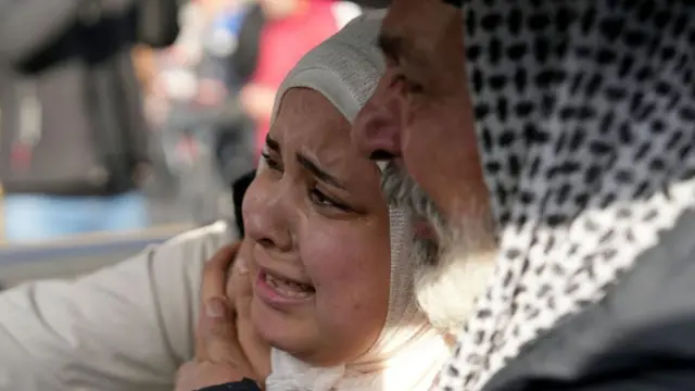 Плачущая женщина