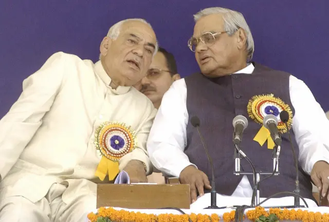 मदन लाल खुराना और अटल बिहारी वाजपेयी