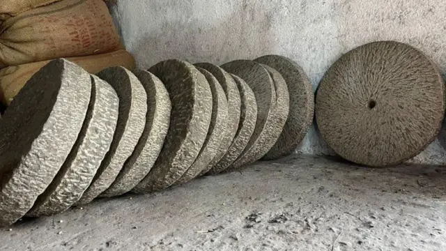 ઘંટીના પથ્થર 