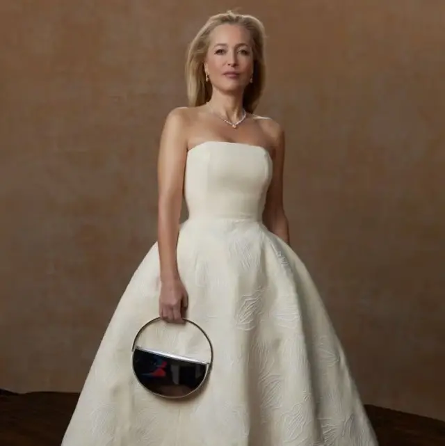 Джилліан Андерсон на вручення премії "Золотий глобус-2024" 