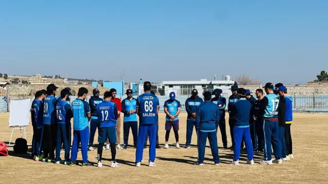 د کرېکټ ملي او الف لوبډلې لوبغاړي