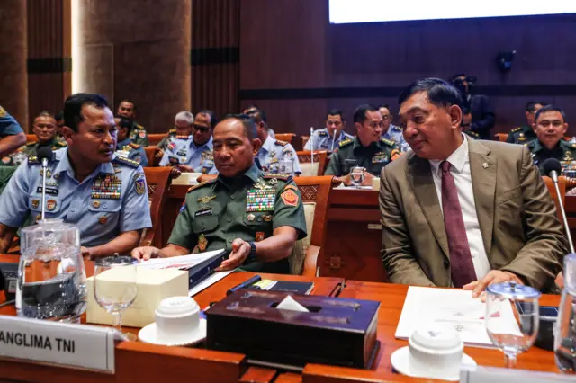 Menteri Pertahanan dan Panglima TNI