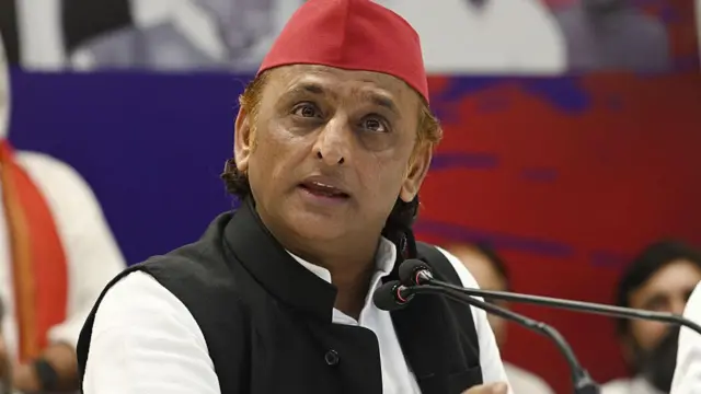 अखिलेश यादव ने समाजवादी पार्टी से बीजेपी में गए मनोज पांडे को महत्वपूर्ण विभाग मिलने पर तंज किया