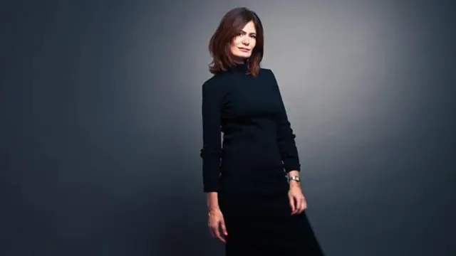 इलाना ईलिया 