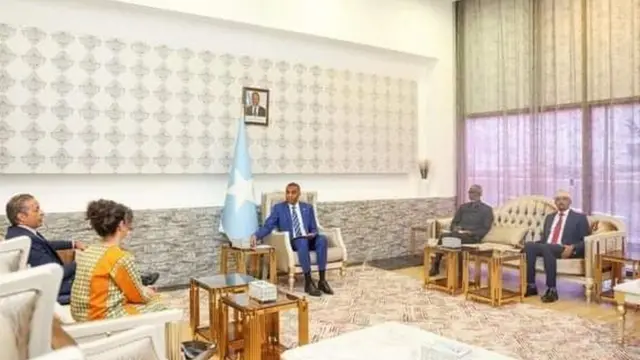 Osiyo ekstazi squirt