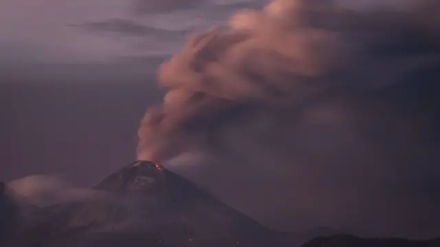 Gunung Lewotobi Laki-laki