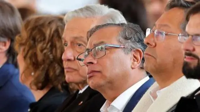 Andrés Manuel López Obrador, Gustavo Petro e Luis Arce durante ato político