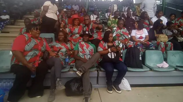 Awọn oṣiṣẹ miran nibi eto naa