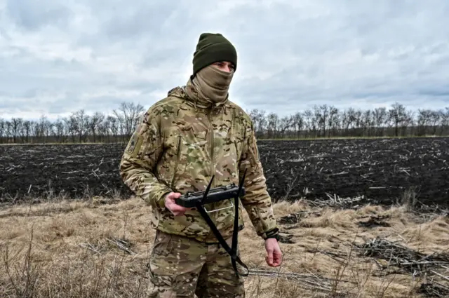 Український військовий біля Запоріжжя