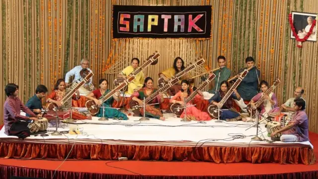 સપ્તકના આર્કાઇવ્સમાંથી તસવીર 