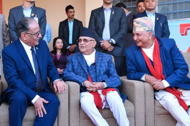 प्रचण्ड, ओली र इश्वर पोखरेल