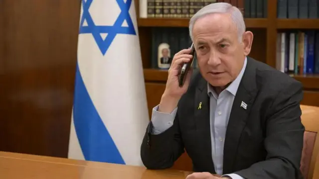 Benjamin Netanyahu na waya