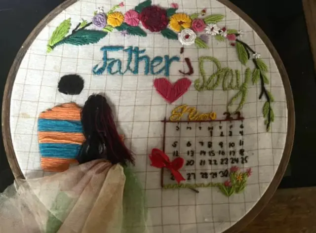 लिन्थोइनगांबी हिजाम द्वारा फादर्स डे पर बनाया गया गिफ्ट.