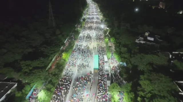 సింహాచలం, గిరి ప్రదక్షిణ, భక్తుల రాక, సింహాద్రి అప్పన్న