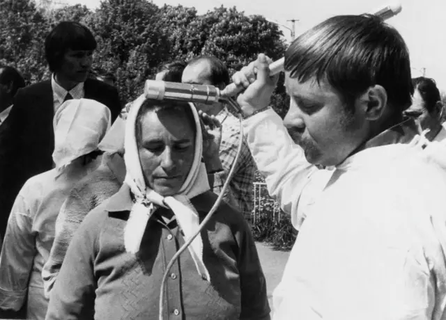 Evacuación y control de la radiactividad de la población tras la catástrofe de Chernóbil en Ucrania