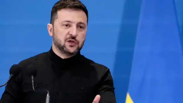 Ukraina prezidenti Vladimir Zelenskiy bevosita o‘zi va Rossiya rahbari o‘rtasidagi uchrashuv tinchlikni ta’minlashning yagona yo‘li ekanini aytdi.