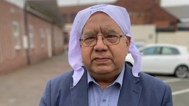 ਗੁਰਦੁਆਰੇ ਦੇ ਜਨਰਲ ਸਕੱਤਰ ਬਲਦੇਵ ਮਹੇ 