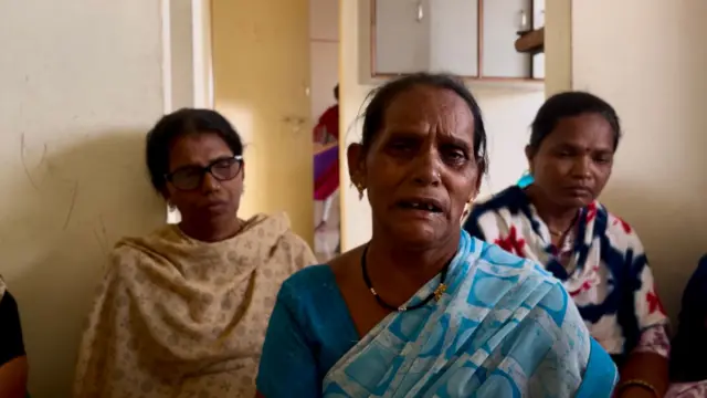  सनी यांच्या आई संगीता माने 