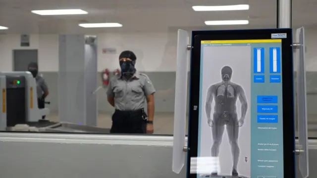 جانب من السجن