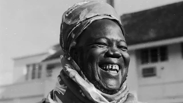 Sir Ahmadu Bello, Sadurna of Sokoto