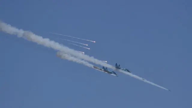 မြန်မာစစ်တပ်ရဲ့ တိုက််လေယာဉ်တချို့ (ပုံဟောင်း)