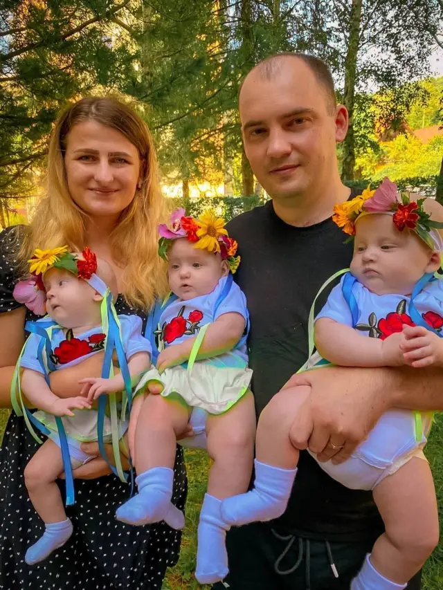 Ганна і її чоловік Андрій з доньками