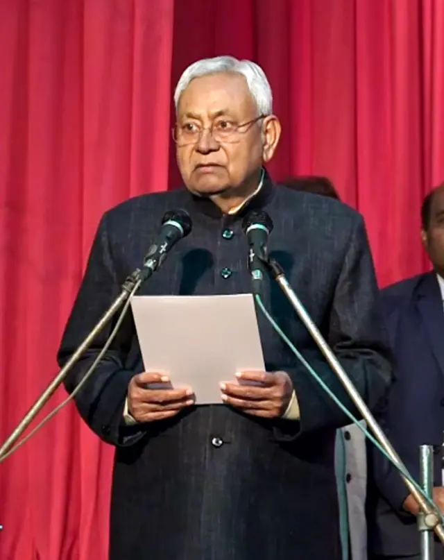 નીતીશકુમાર