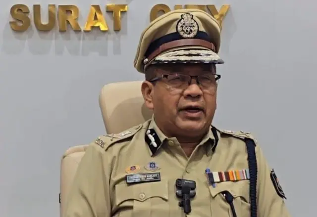 બીબીસી ગુજરાતી, ગુજરાત, સુરત, પોલીસ, બંદૂક માટે ઑલ ઇન્ડિયા લાઇસન્સ, બંદૂક