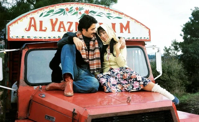 Selvi Boylum Al Yazmalım filmi