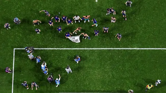 Los jugadores de la selección argentina tras pasar a la final del Mundial. 