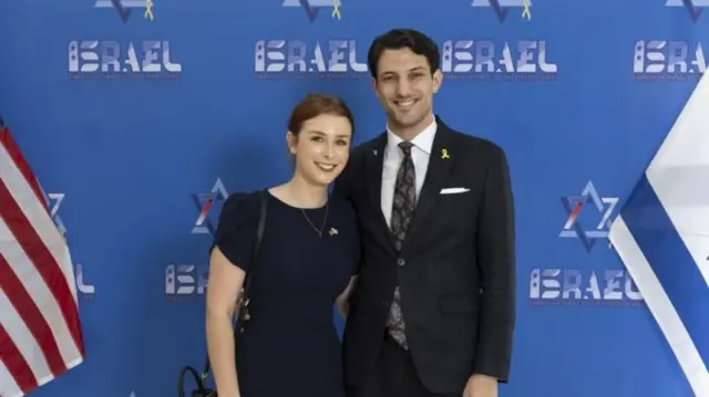 La embajada de Israel en Estados Unidos identificó a la pareja asesinada a tiros en Washington como Sarah Lynn Milgrim y Yaron Lischinsky