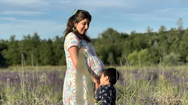 दीप्ति खुद में लज्जा बोध से ग्रसित हो जाती थी