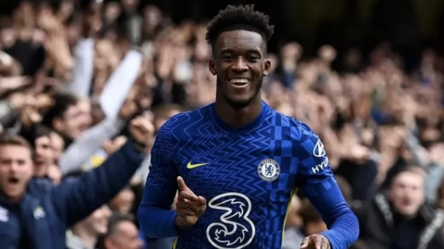 Hudson-Odoi openly meet Ghana President who request for am to consider joining de Black Stars