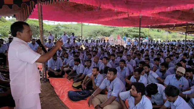 தி.மு.க-வை விமர்சித்த மா.கம்யூனிஸ்ட் கட்சி - த.வெ.க பக்கம் அணிமாற வாய்ப்புள்ளதா? அடுத்து என்ன நடக்கும்?