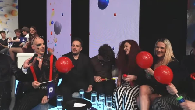 Чланови групе Гифтс&Росес овако су се забављали после наступа, уз повике: 'Пумпамо', Песма за евовизију, пзе