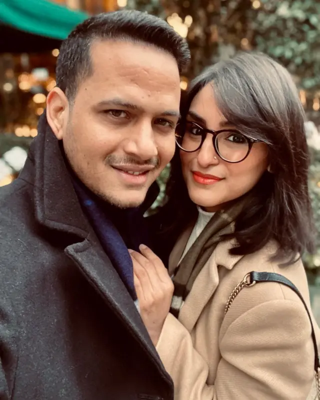 ጀቭድ ስይድ እና ሜሪየም ስይድ ከሁለት ልጆቻቸው ጋር በአውሮፕላን ውስጥ ተሳፍረው ነበር።