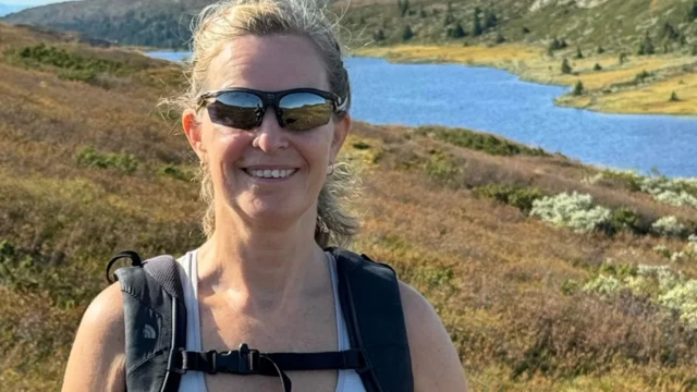 فرويديز أدامسون